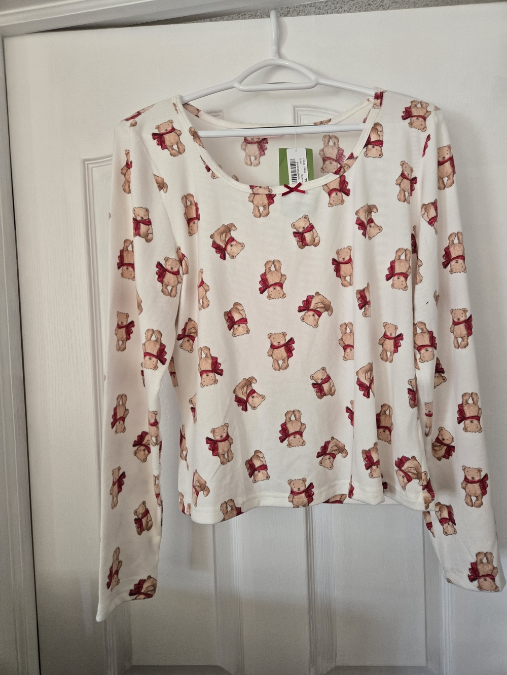 La Vie En Rose Cream Long-Sleeve Teddy Print Pajama Top with Red Accents